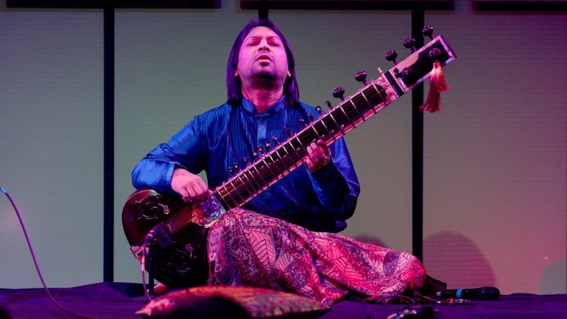 1/11/23 - Indika Festival | Shakir Khan playing the sitar